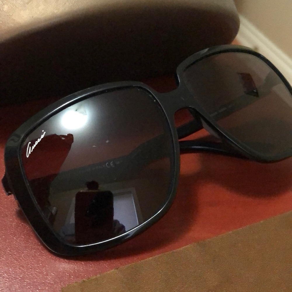 Gucci sunglasses